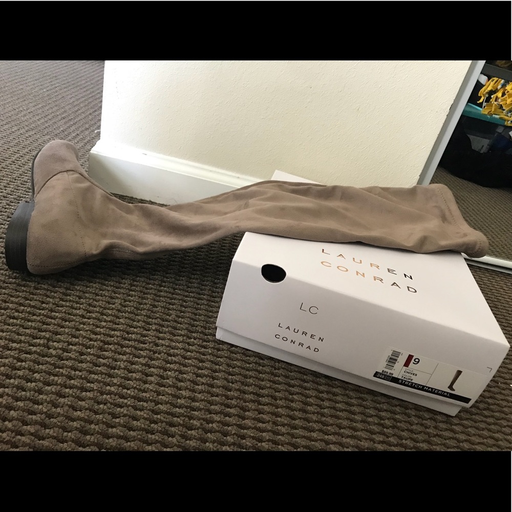 Taupe (Grey) over-the-knee boots size 9  NEW